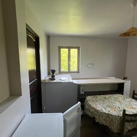 Independant Dans Maison En Pierre * Coeuvres-et-Valsery